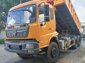 Xe Tải Dongfeng động cơ YUCHAI 