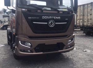 Đầu kéo Dongfeng Hoàng Huy động cơ Cummins KR 270 SX 2024