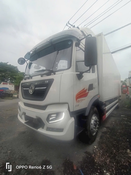 Xe Tải Thùng Dongfeng 7 Tấn 