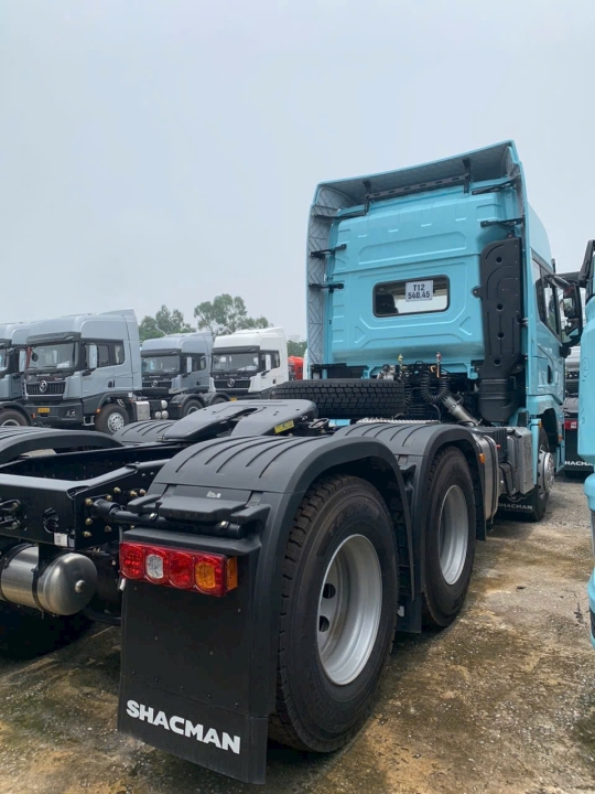 Xe Đầu Kéo Shacman HS300s