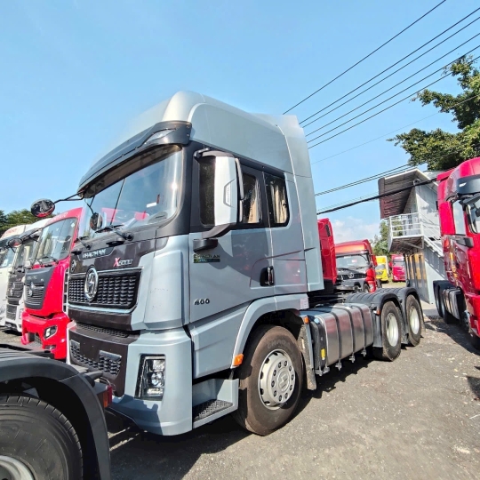Xe Đầu Kéo Shacman HS300s