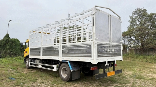 Xe Tải B180 Thùng Dài 8.2m Tải Trọng 9.100kg