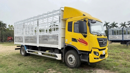 Xe Tải B180 Thùng Dài 8.2m Tải Trọng 9.100kg