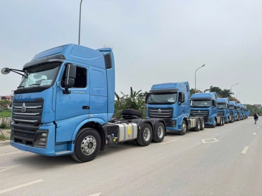 Xe Đầu Kéo HOWO T7H