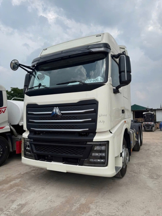 Xe Đầu Kéo HOWO T7H