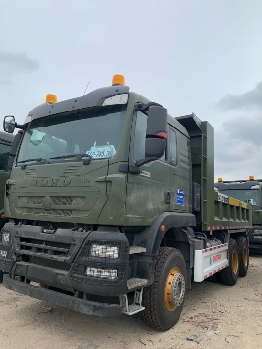 Xe Đầu Kéo HOWO T7H