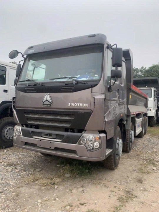 Xe Đầu Kéo HOWO MAX 
