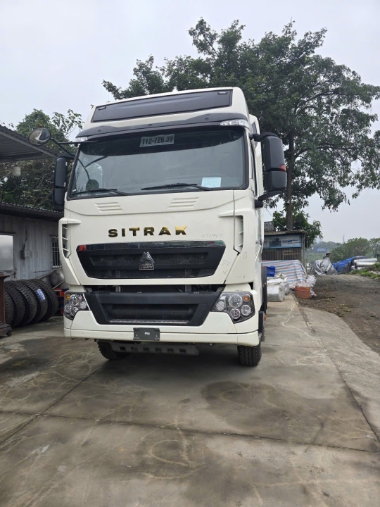 XE TẢI 540HP T7H SINOTRAC 