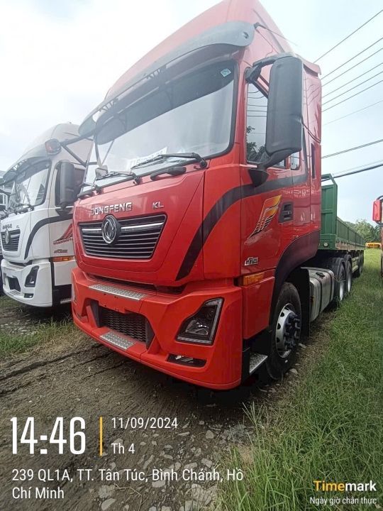 Đầu kéo Dongfeng KL420 