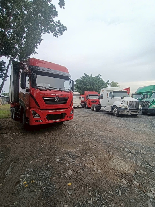 Đầu kéo Dongfeng Hoàng Huy KL460 SX 2024