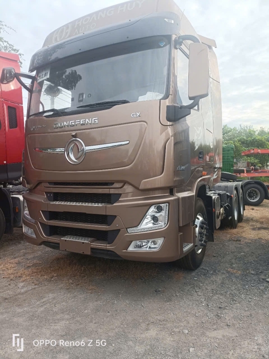 Xe Đầu Kéo Dongfeng Hoàng Huy Động Cơ VOLVO GX450