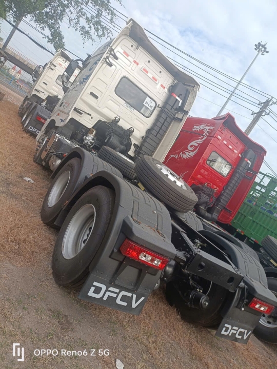 Xe Đầu Kéo Dongfeng Hoàng Huy Động Cơ VOLVO GX450