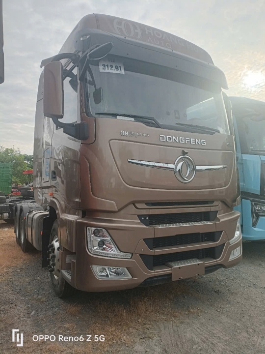 Xe Đầu Kéo Dongfeng Hoàng Huy Động Cơ VOLVO GX450