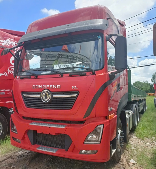 Xe Đầu Kéo Mỹ