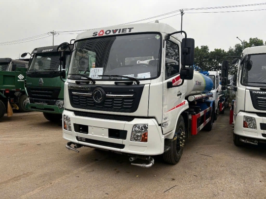 Xe Bồn Trộn Bê Tông HOWO 12 Khối