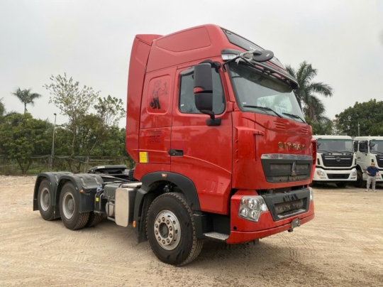 Xe Đầu Kéo HOWO SITRAK T7H