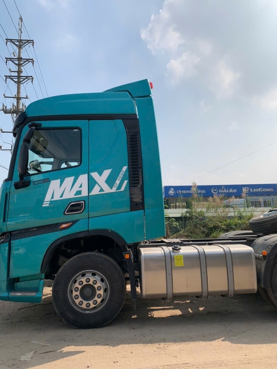 Xe Đầu Kéo Howo Max 460 Cầu Dầu